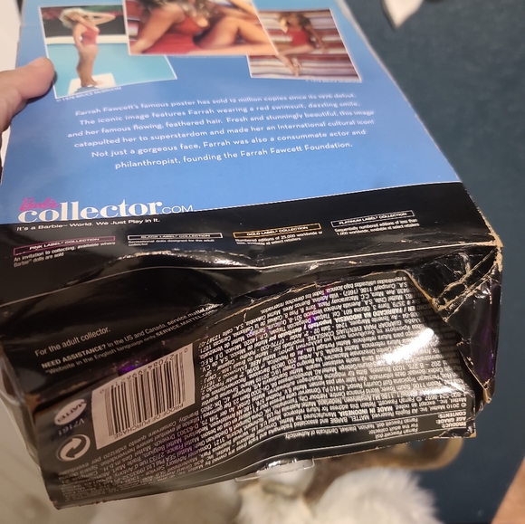 Farrah Fawcett Barbie Doll 2010 - Picture 4 of 6